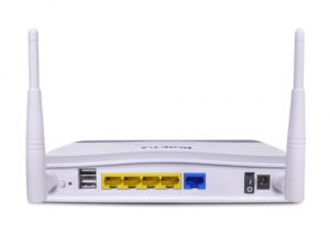 2 Vigor 2133ac Gigabit WAN/LAN router
