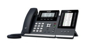 3 Yealink SIP-T43U VoIP Telefoon